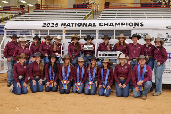 Ranch-Horse-Team-Award-Photo-2-26